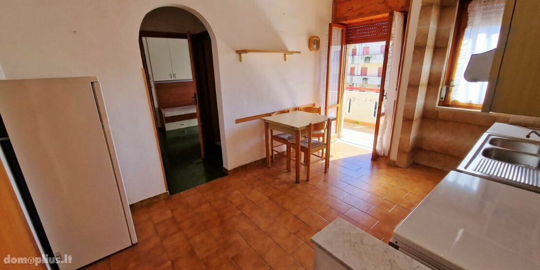 Parduodamas 3 kambarių butas Italijoje, Scalea