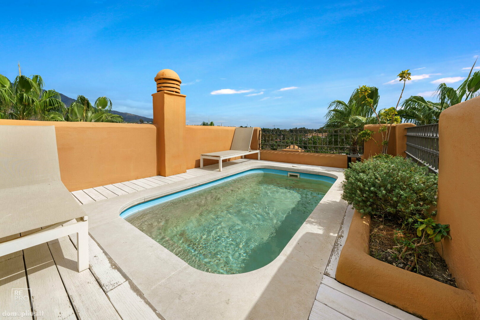 4 kambarių buto nuoma Ispanijoje, Puerto Banus