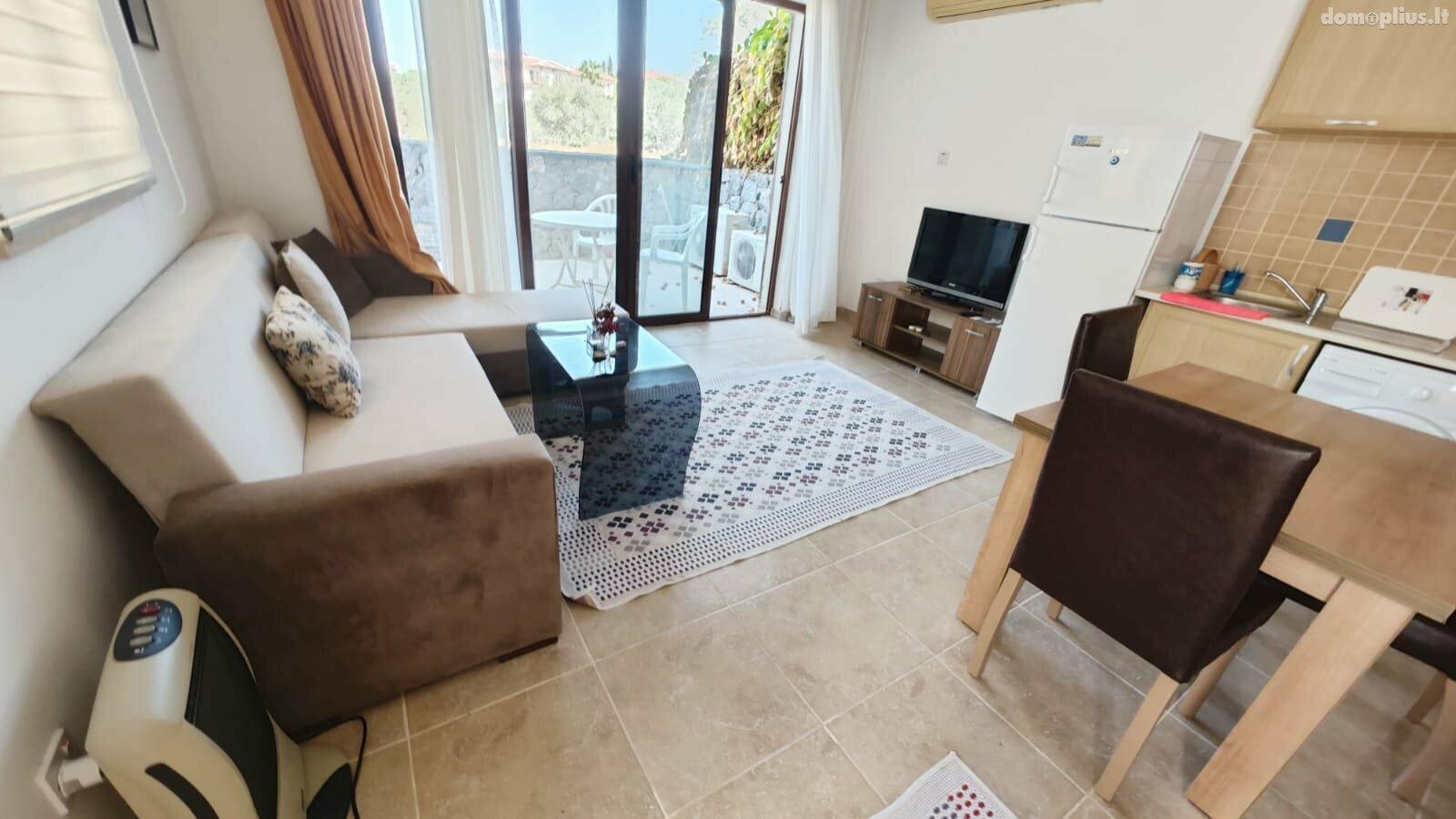 Parduodamas 2 kambarių butas Kipre, Kyrenia