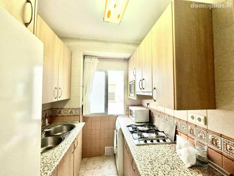 Parduodamas 3 kambarių butas Ispanijoje, Fuengirola