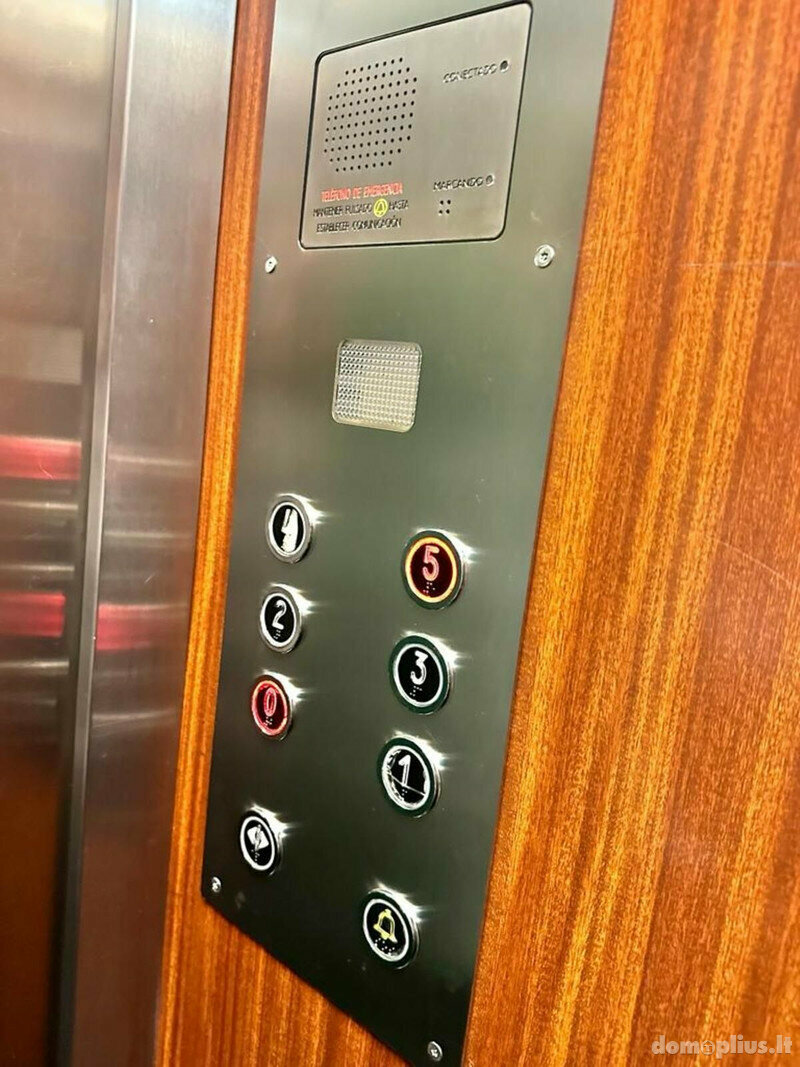 Parduodamas 3 kambarių butas Ispanijoje, Fuengirola