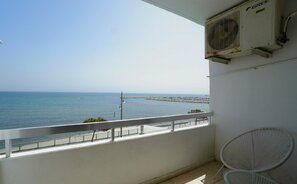 3 kambarių butas Kipre, Larnaca
