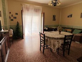 Parduodamas 4 kambarių butas Italijoje, Scalea