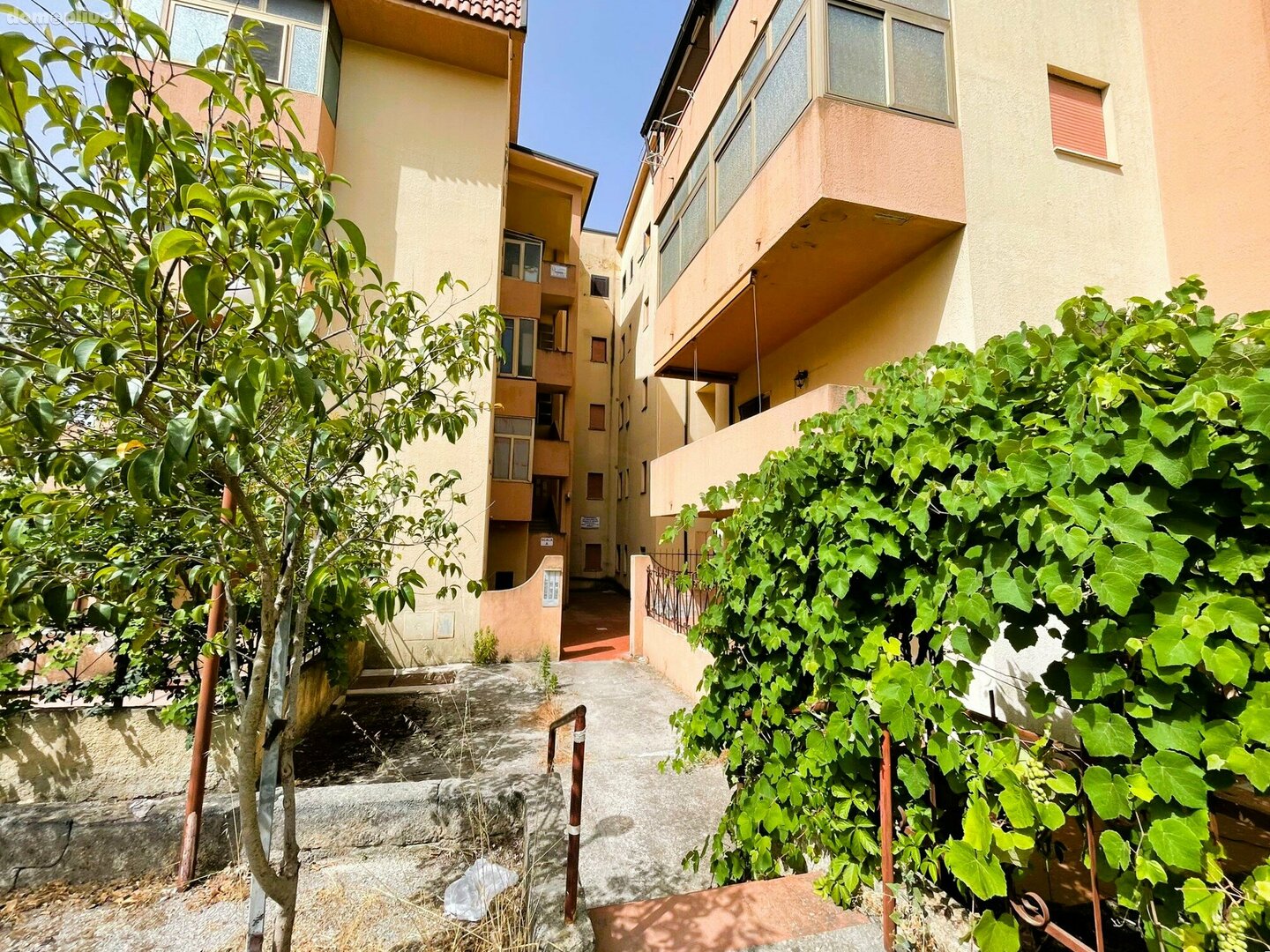 2 rooms apartment for sell Italy, Scalea