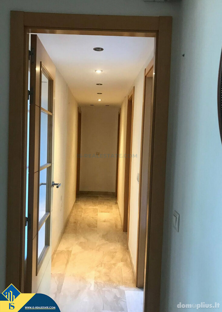 Продается 3 комнатная квартира Испания, Marbella