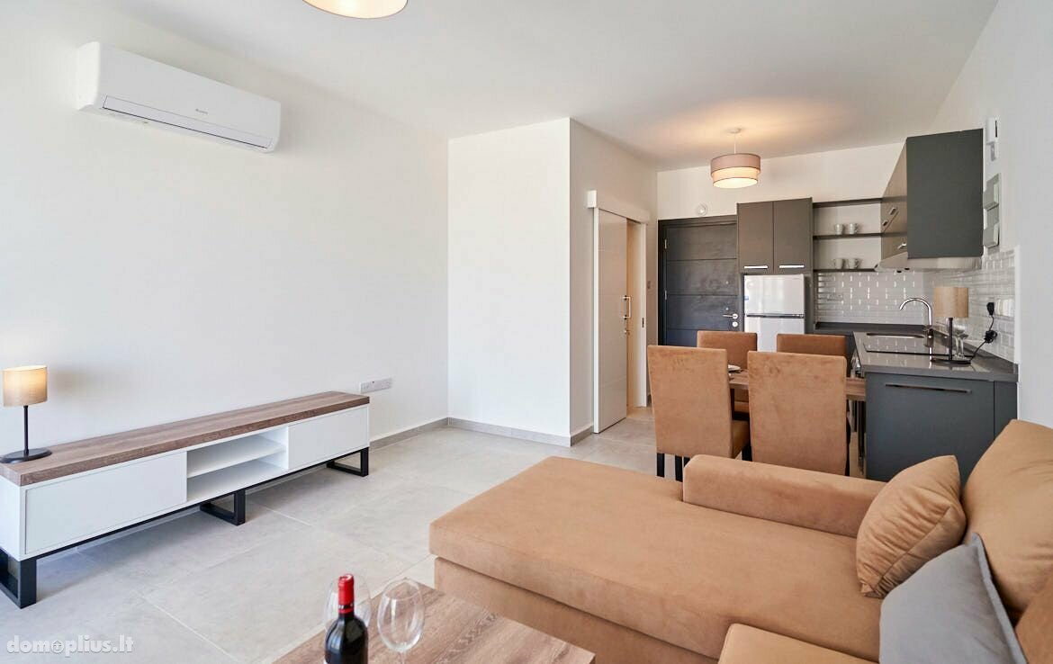 Продается 1 комнатная квартира Кипр, Kyrenia