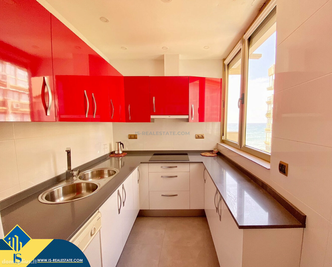 Продается 3 комнатная квартира Испания, Marbella