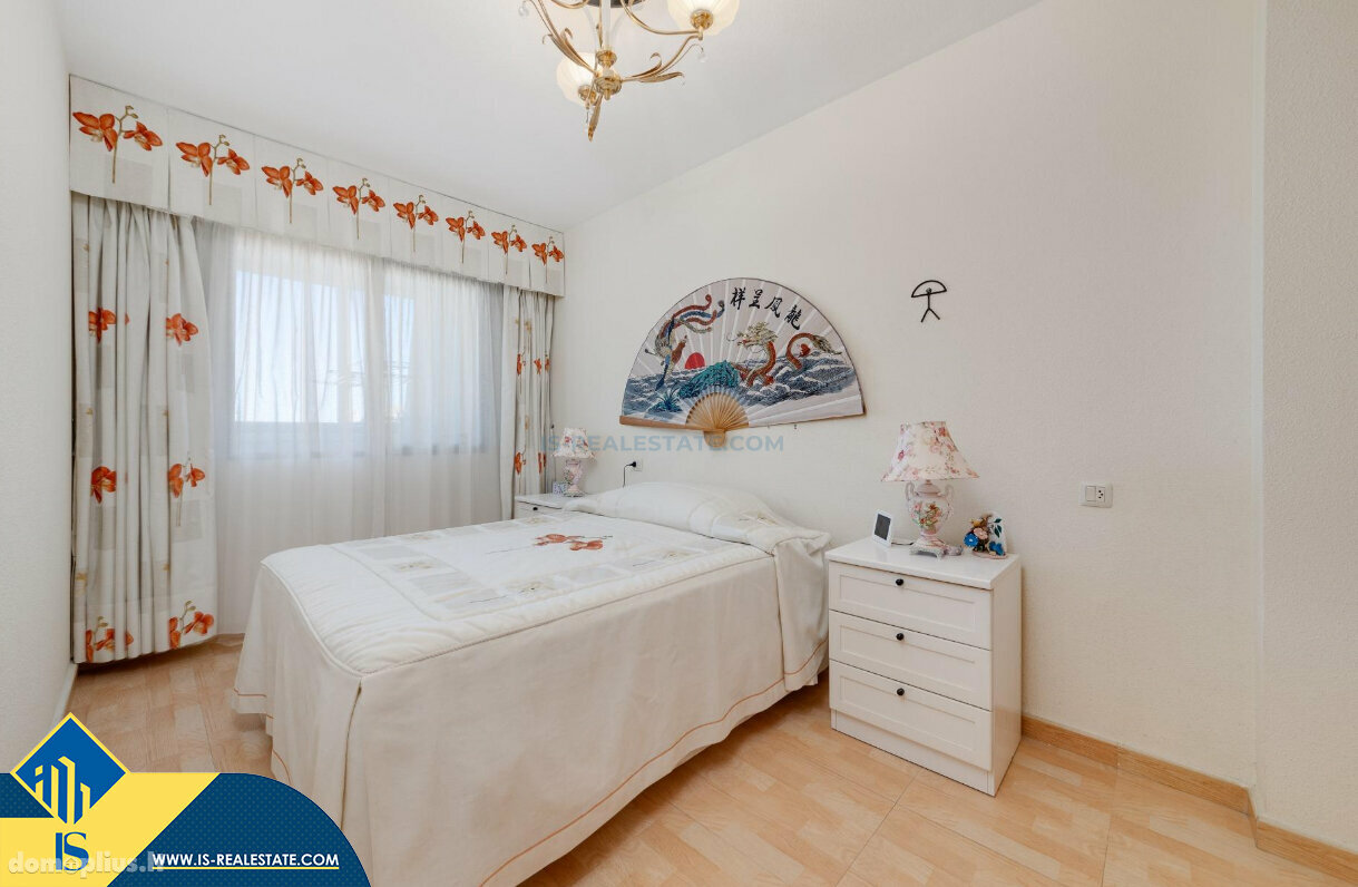 Parduodamas 4 kambarių butas Ispanijoje, Torrevieja