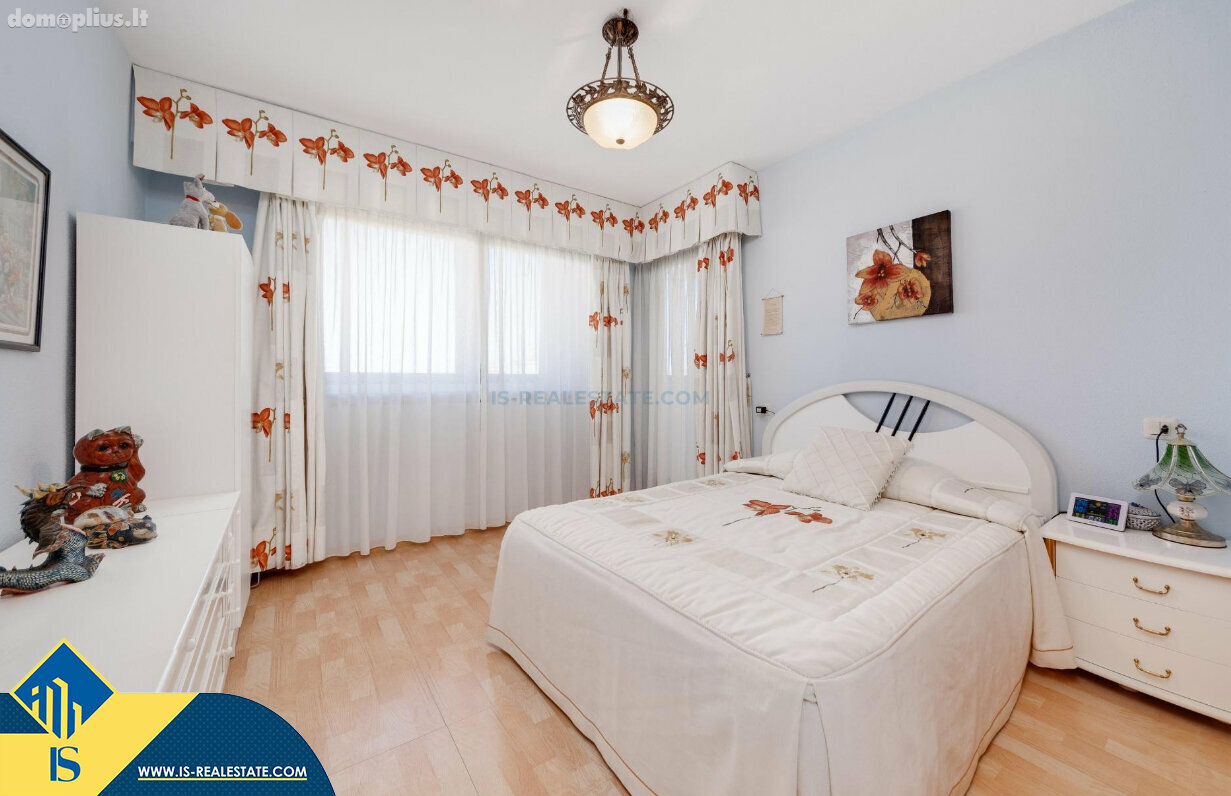 Parduodamas 4 kambarių butas Ispanijoje, Torrevieja