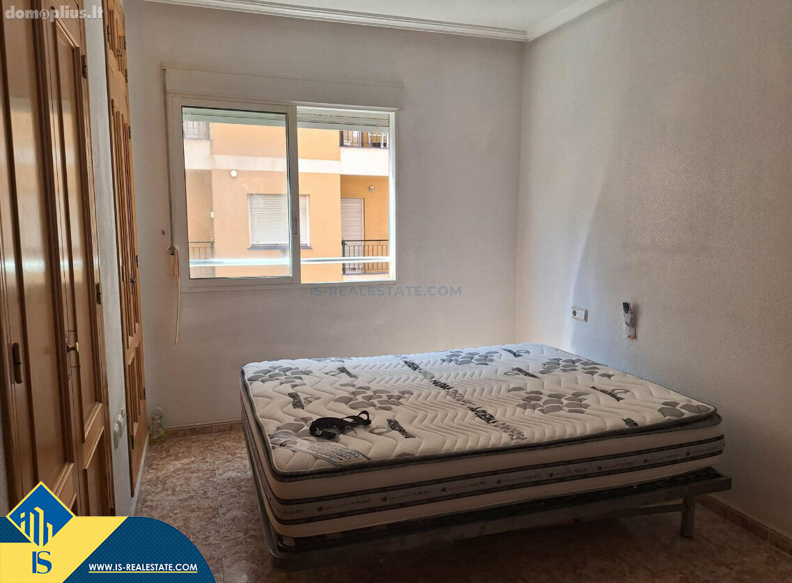 Parduodamas 4 kambarių butas Ispanijoje, Torrevieja