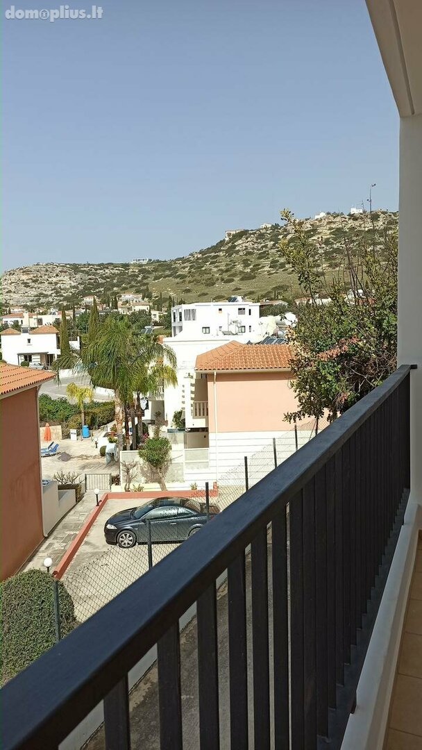 Parduodamas 1 kambario butas Kipre, Pafos