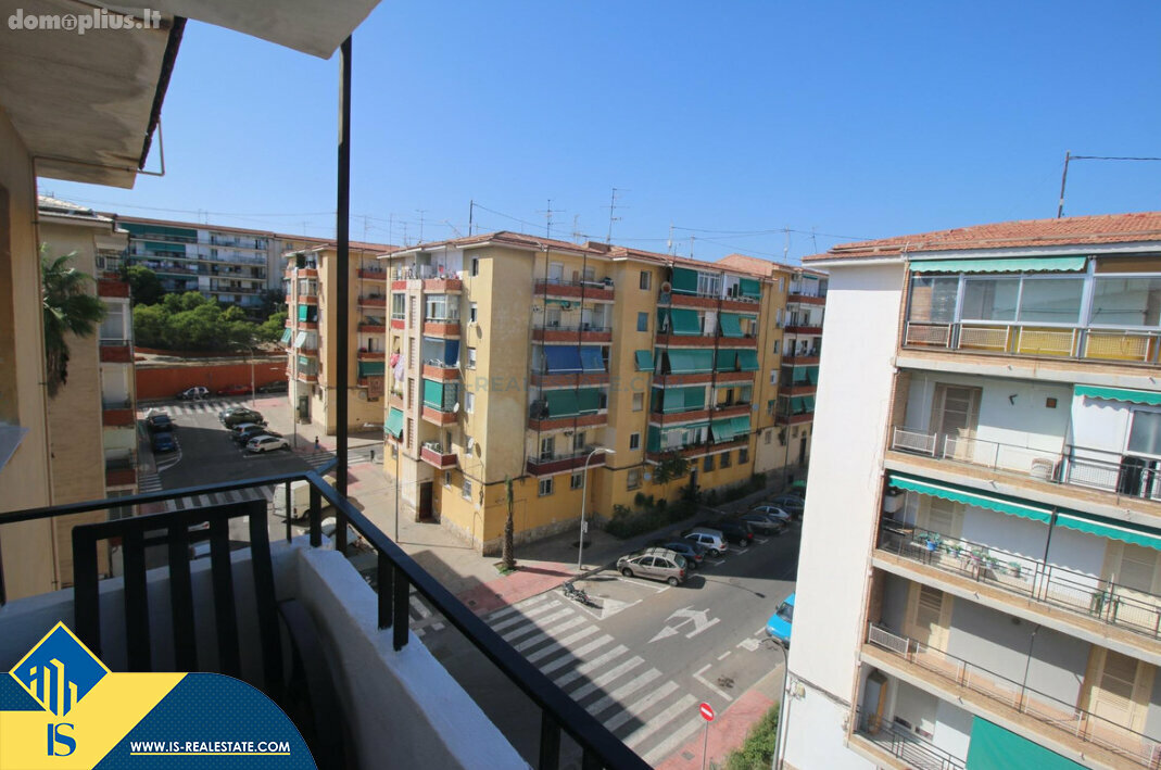 Parduodamas 4 kambarių butas Ispanijoje, Alicante
