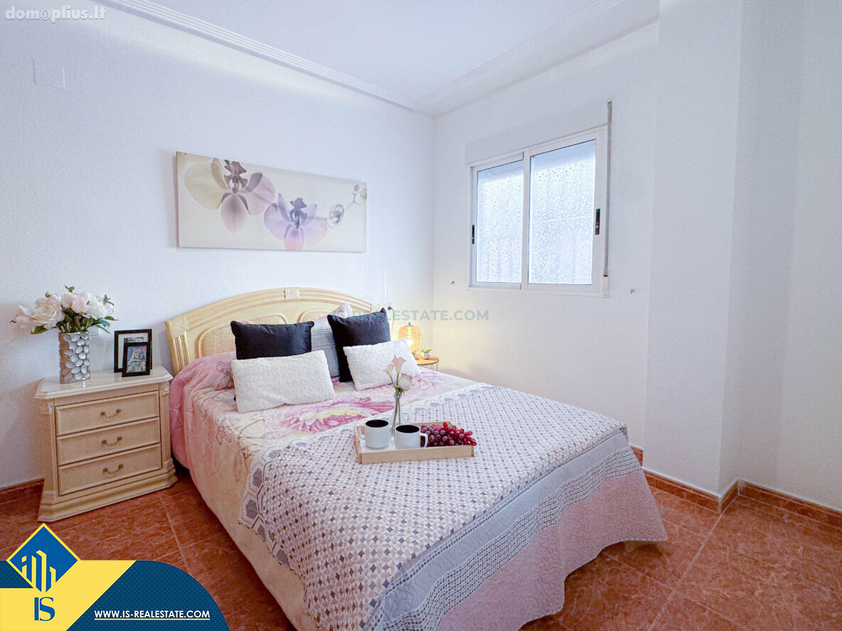 Parduodamas 4 kambarių butas Ispanijoje, Torrevieja