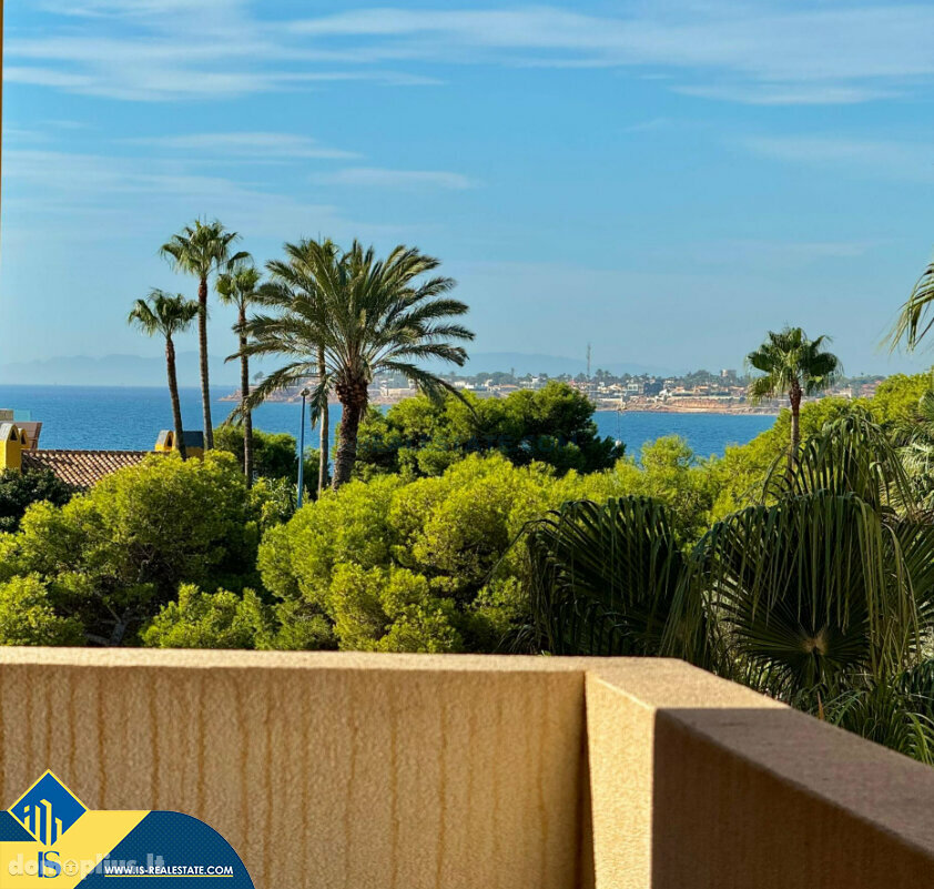 Продается 4 комнатная квартира Испания, Orihuela Costa