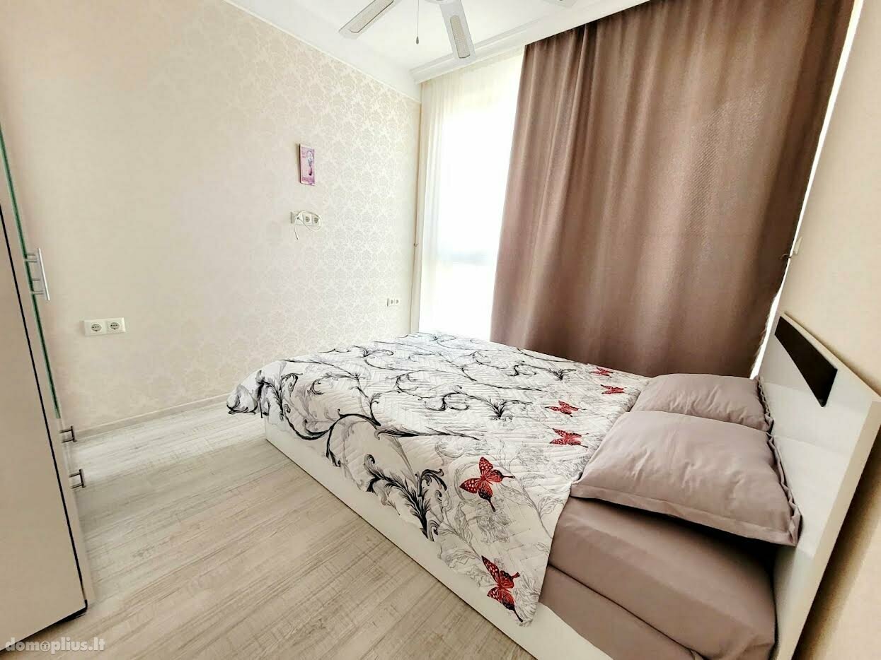 Parduodamas 2 kambarių butas Bulgarijoje, Saulėta pakrantė