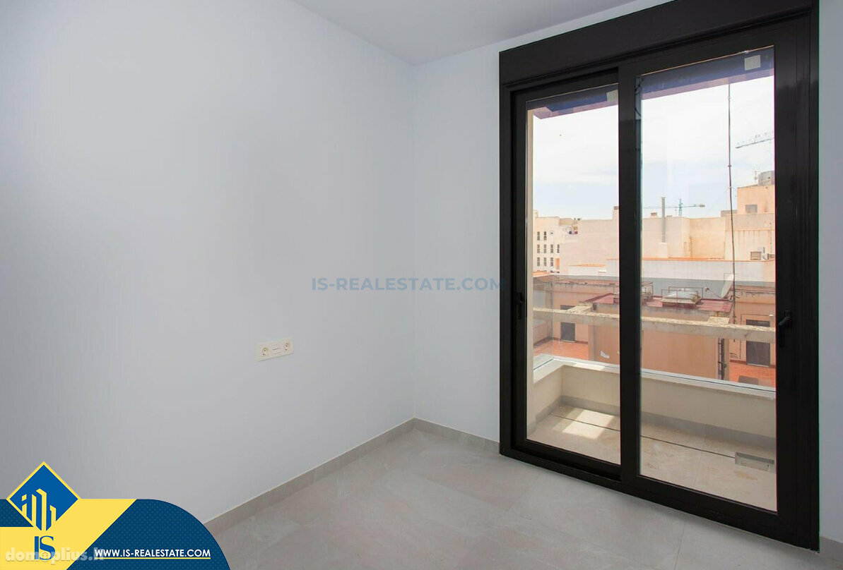 Parduodamas 3 kambarių butas Ispanijoje, Torrevieja