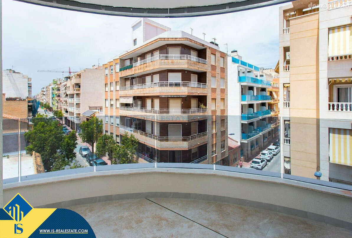 Parduodamas 3 kambarių butas Ispanijoje, Torrevieja