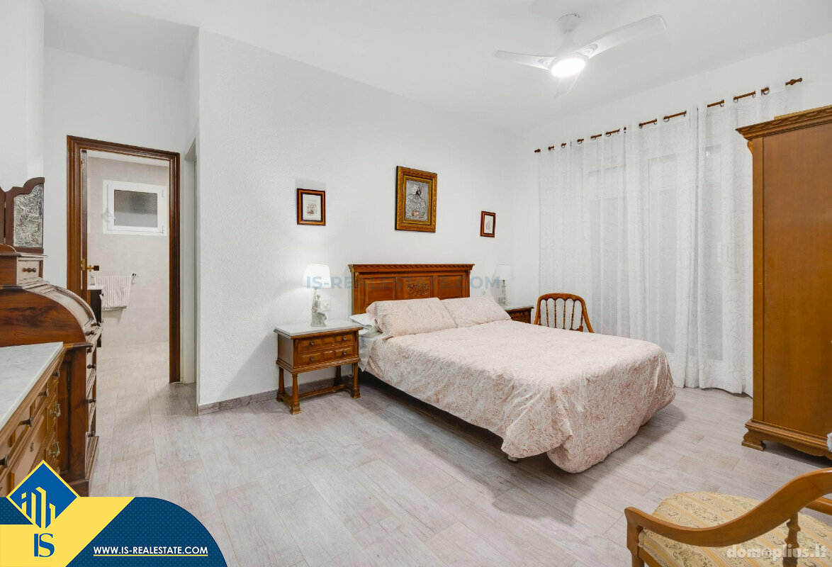 5 rooms apartment for sell Spain, Torrevieja
