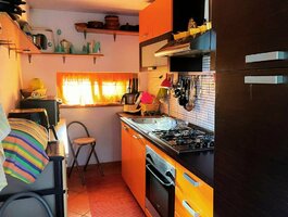 Parduodamas 3 kambarių butas Italijoje, Kita