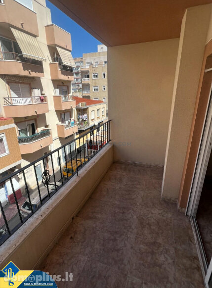 Parduodamas 4 kambarių butas Ispanijoje, Torrevieja