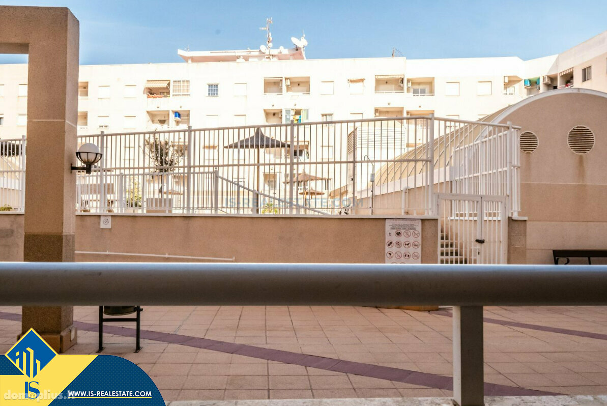 Parduodamas 3 kambarių butas Ispanijoje, Torrevieja