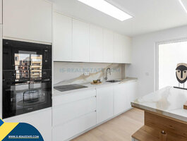 Продается 4 комнатная квартира Испания, Torrevieja
