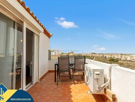 Parduodamas 3 kambarių butas Ispanijoje, Torrevieja