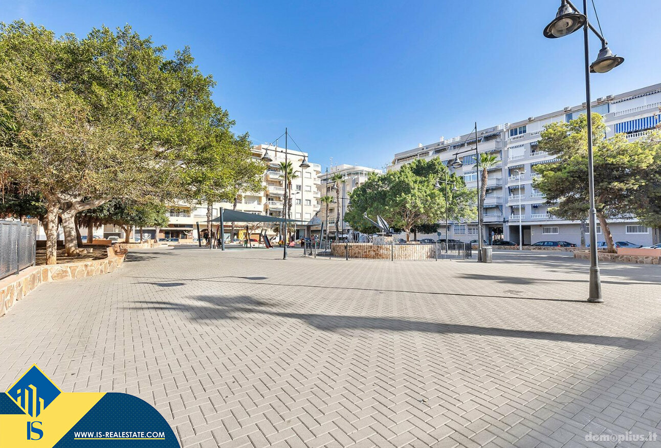 Parduodamas 3 kambarių butas Ispanijoje, Torrevieja