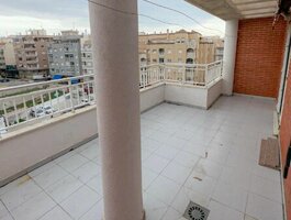 Parduodamas 3 kambarių butas Ispanijoje, Torrevieja