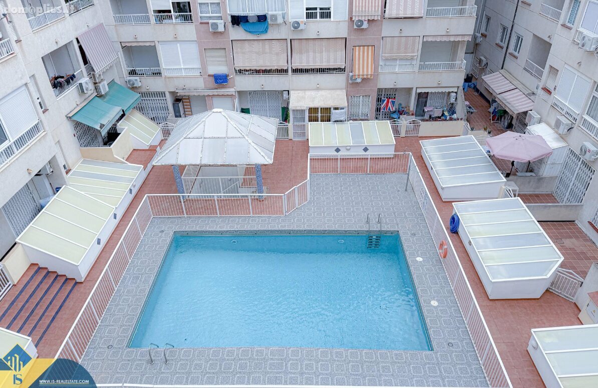 Продается 2 комнатная квартира Испания, Torrevieja