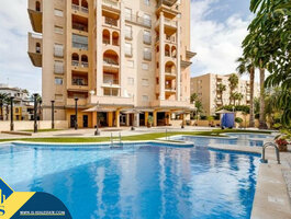 Parduodamas 4 kambarių butas Ispanijoje, Torrevieja