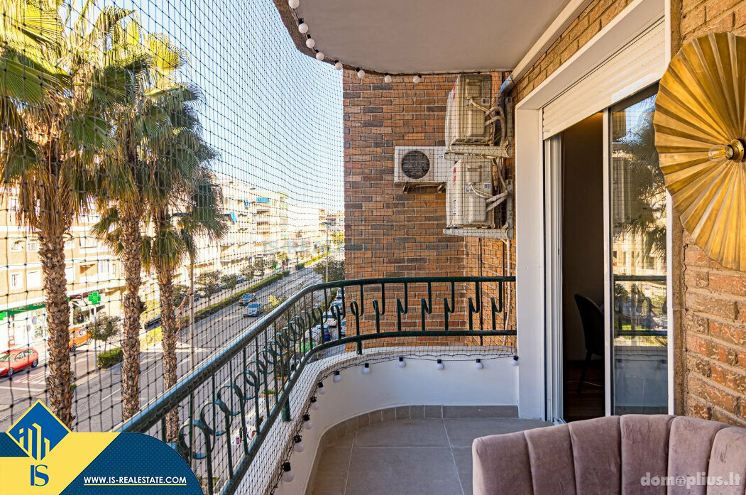 Parduodamas 4 kambarių butas Ispanijoje, Torrevieja
