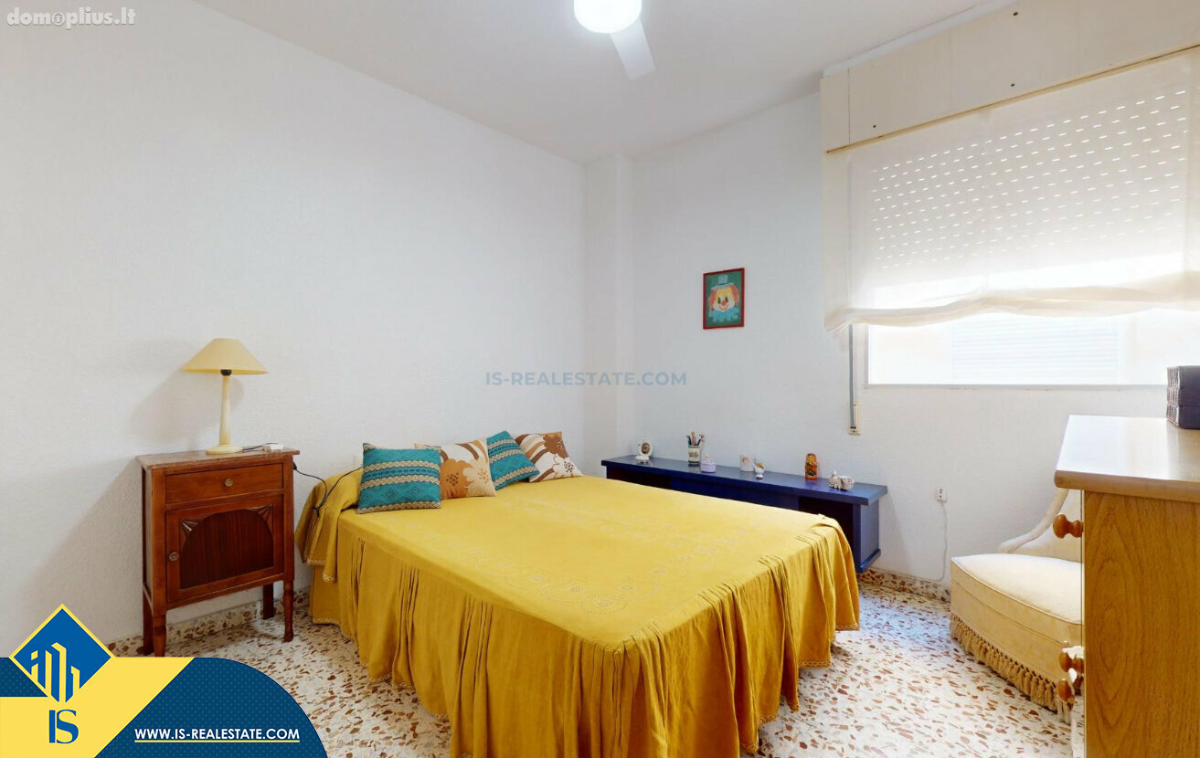 Parduodamas 4 kambarių butas Ispanijoje, Torrevieja