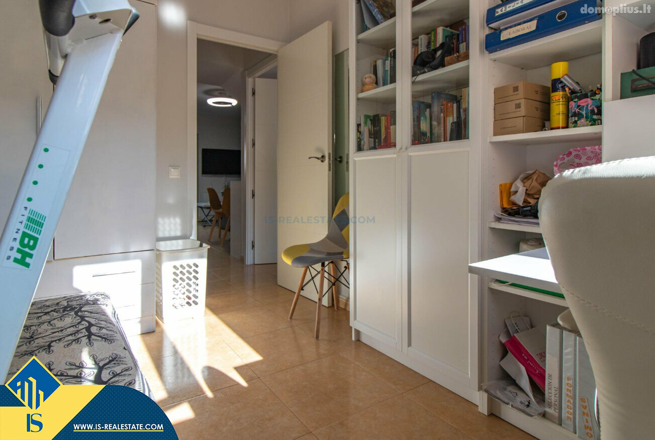 Продается 4 комнатная квартира Испания, Torrevieja