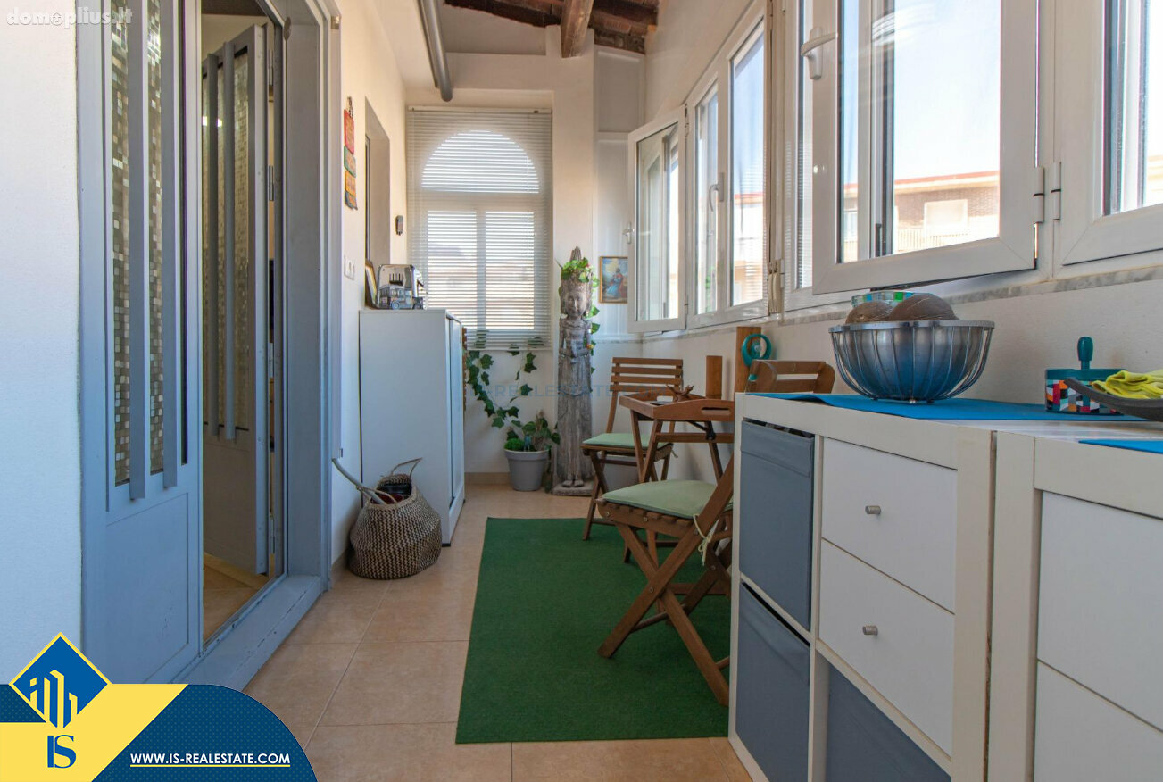 Продается 4 комнатная квартира Испания, Torrevieja