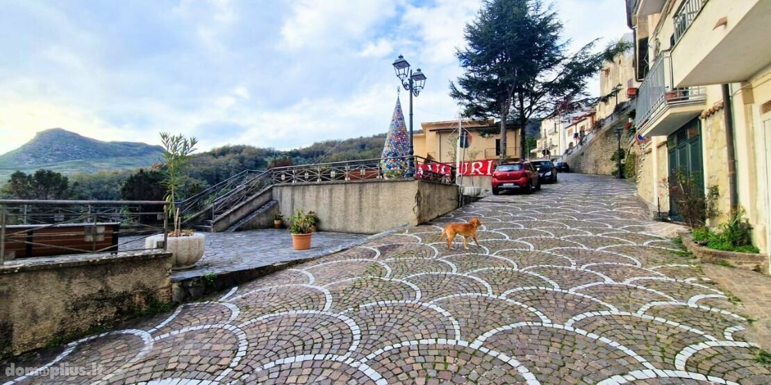 Parduodamas 4 kambarių butas Italijoje, Kita