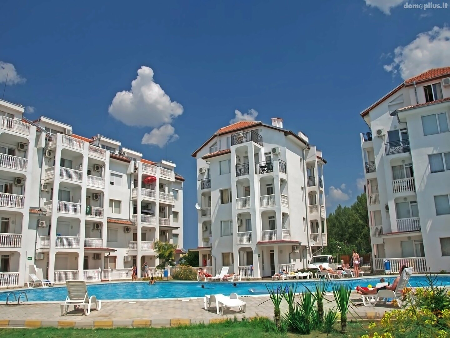 Продается 3 комнатная квартира Болгария, Солнечный берег