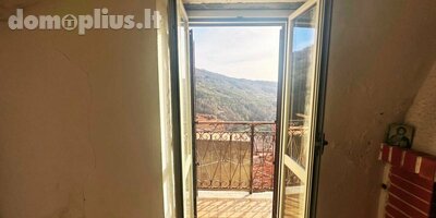 Parduodamas 3 kambarių butas Italijoje, Kita