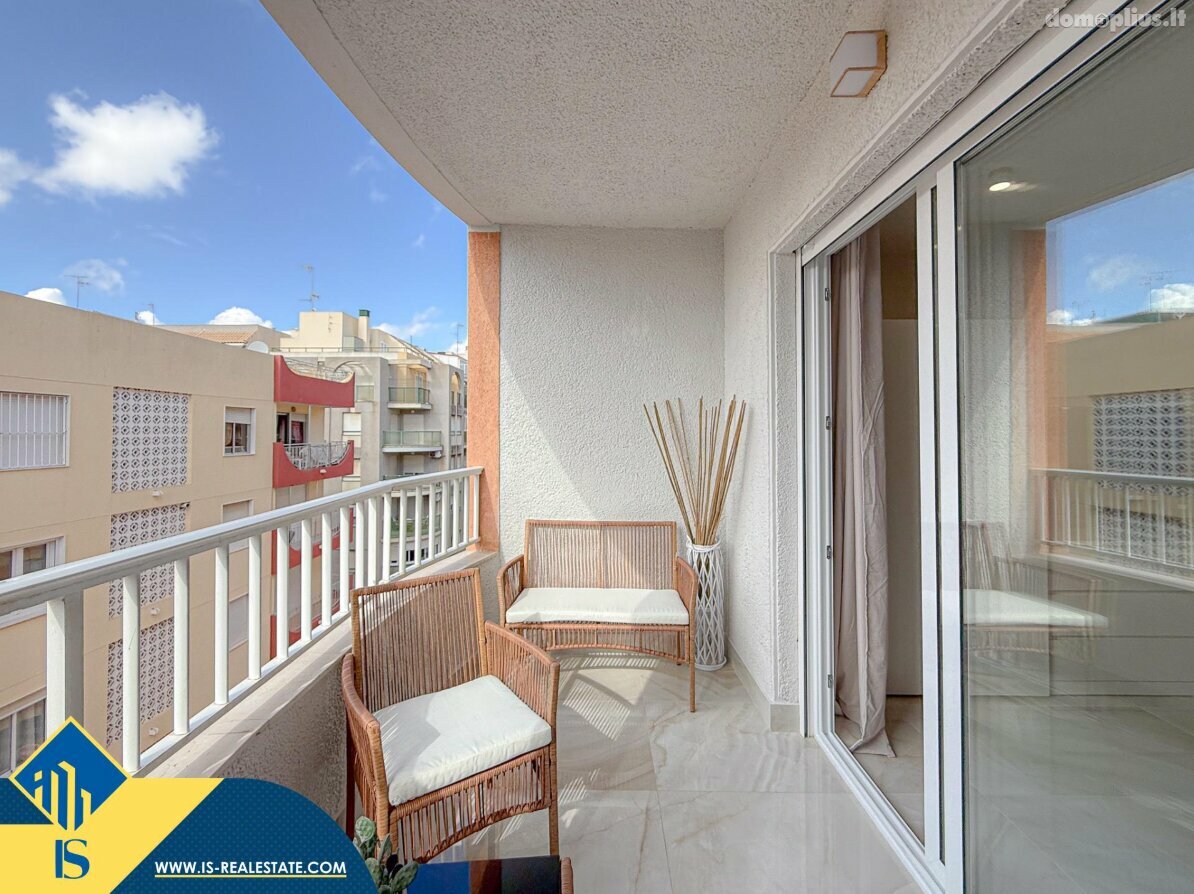 Parduodamas 3 kambarių butas Ispanijoje, Torrevieja