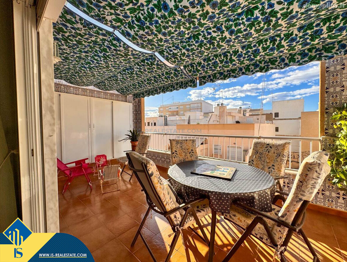 Parduodamas 4 kambarių butas Ispanijoje, Torrevieja