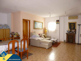 Parduodamas 4 kambarių butas Ispanijoje, Torrevieja