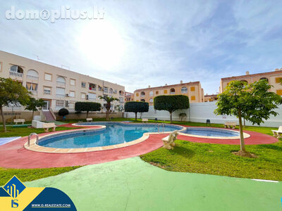 Parduodamas 4 kambarių butas Ispanijoje, Torrevieja
