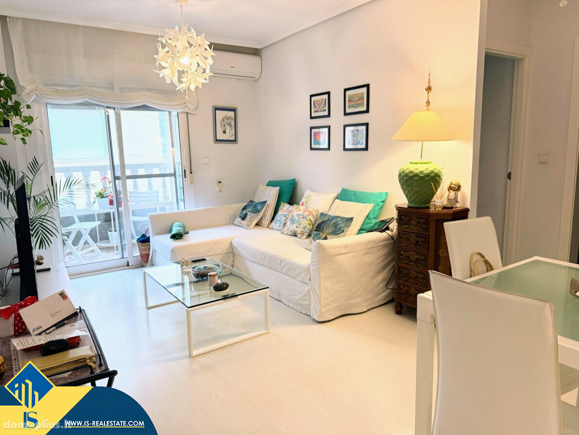 Продается 4 комнатная квартира Испания, Torrevieja