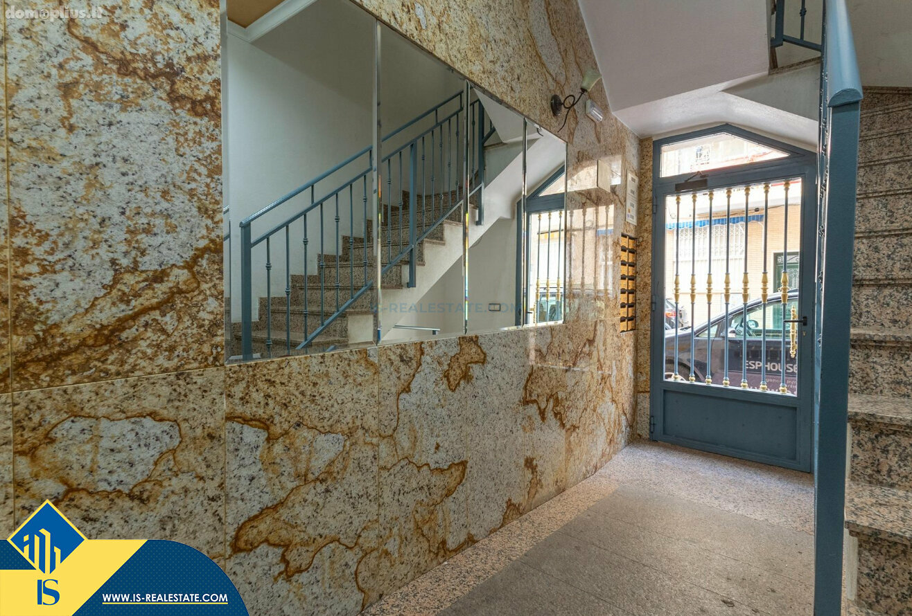 Продается 2 комнатная квартира Испания, Torrevieja