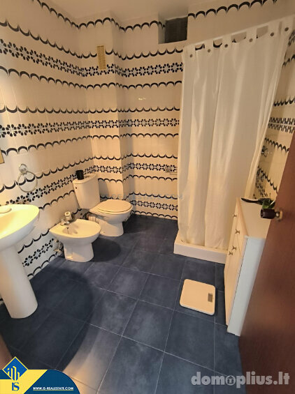 Продается 4 комнатная квартира Испания, Torrevieja