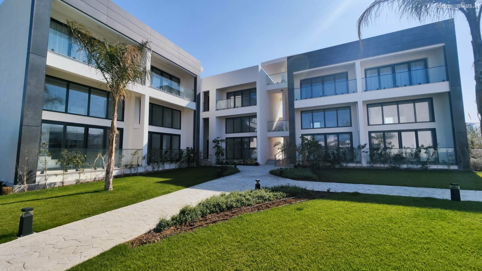 Продается 2 комнатная квартира Кипр, Kyrenia