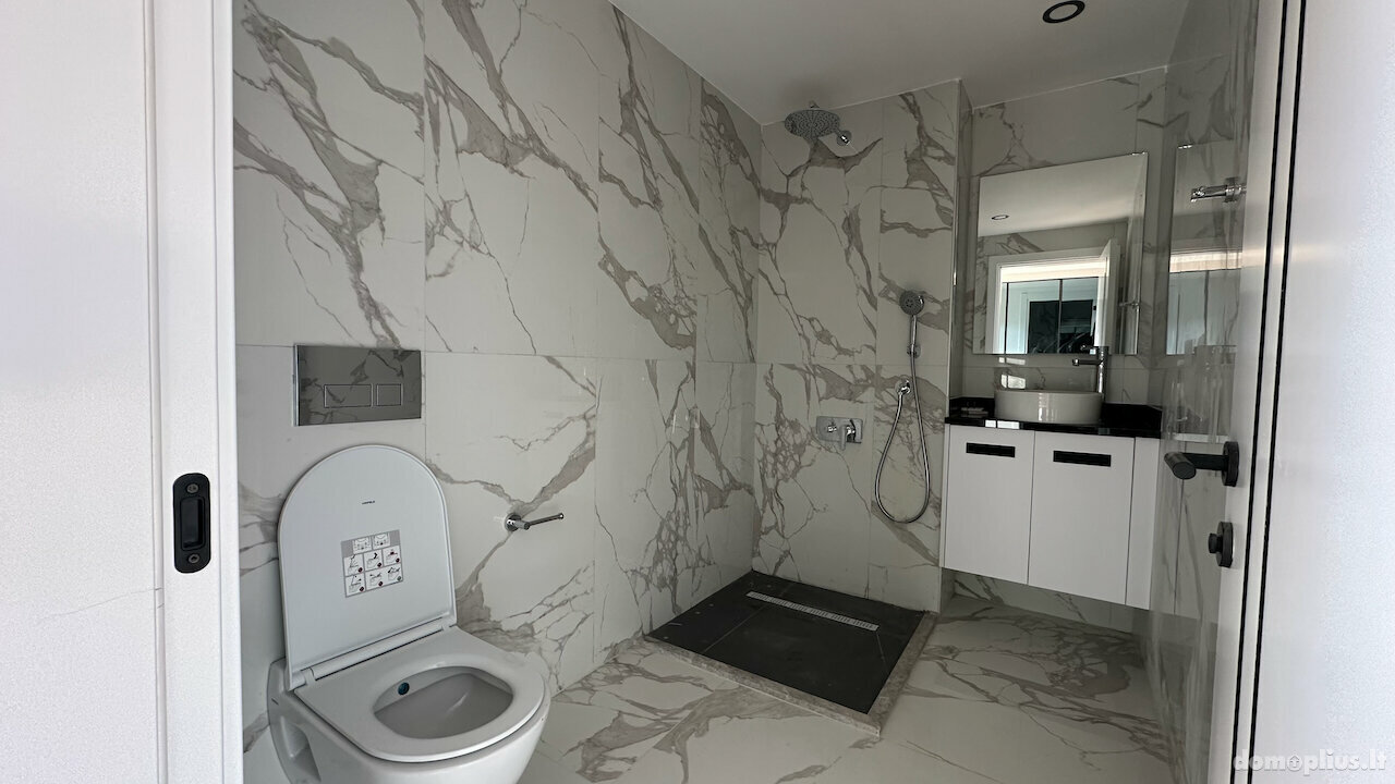 Продается 2 комнатная квартира Кипр, Kyrenia