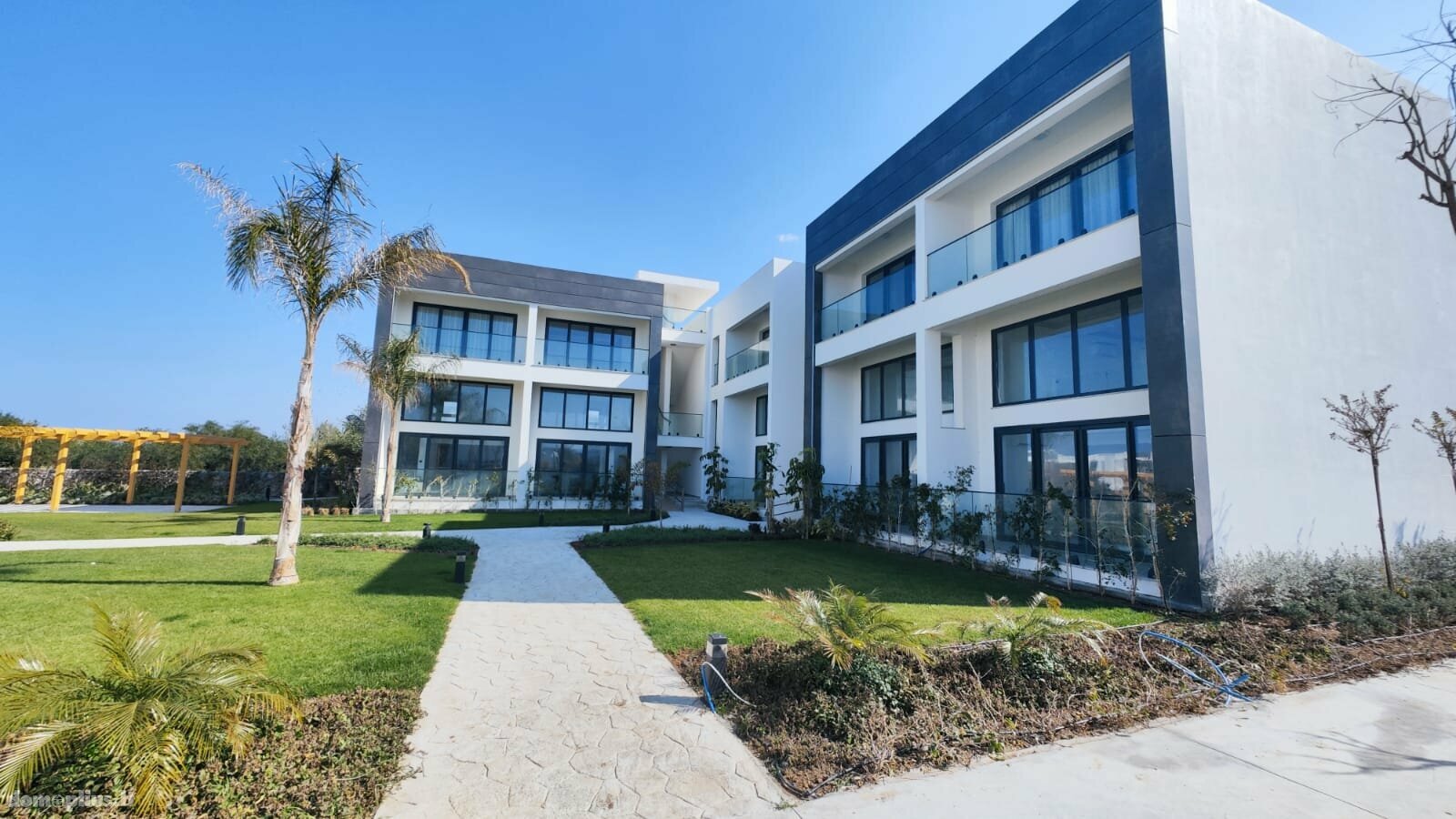 Продается 3 комнатная квартира Кипр, Kyrenia