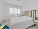 Parduodamas 4 kambarių butas Ispanijoje, Torrevieja (13 nuotrauka)