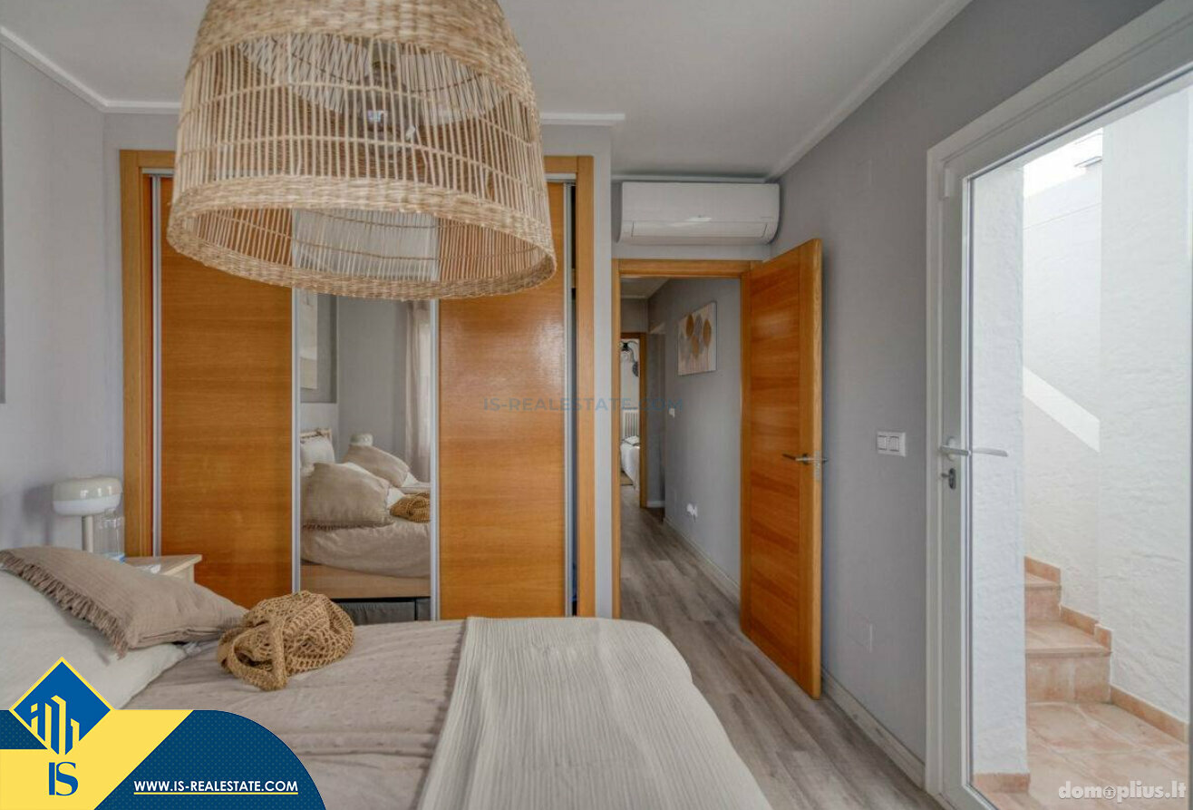 Продается 4 комнатная квартира Испания, Torrevieja